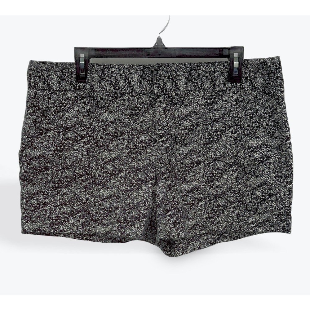 Calvin Klein Women's Black White Floral Print Shorts‎ Size 12 Casual